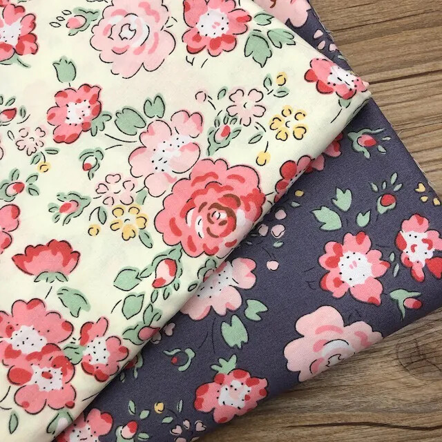 5359-7 紅花朵純棉斜紋印花棉布/柔軟細膩/幅寬160cm