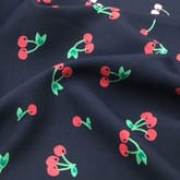 5692 黑藍底紅櫻桃雕印棉綢/嫘縈/細滑涼爽/幅寬145