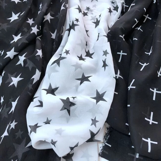 5803 黑白星星圓點十字印花雪紡布料/輕薄飄逸/幅寬145cm