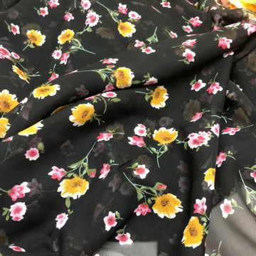 6088 黑底花朵薄透印花雪紡/夏季洋裝衣裙/幅寬150cm